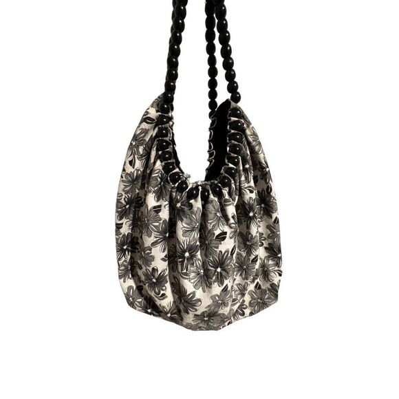 No Brand Handbags - Amici Accessories 